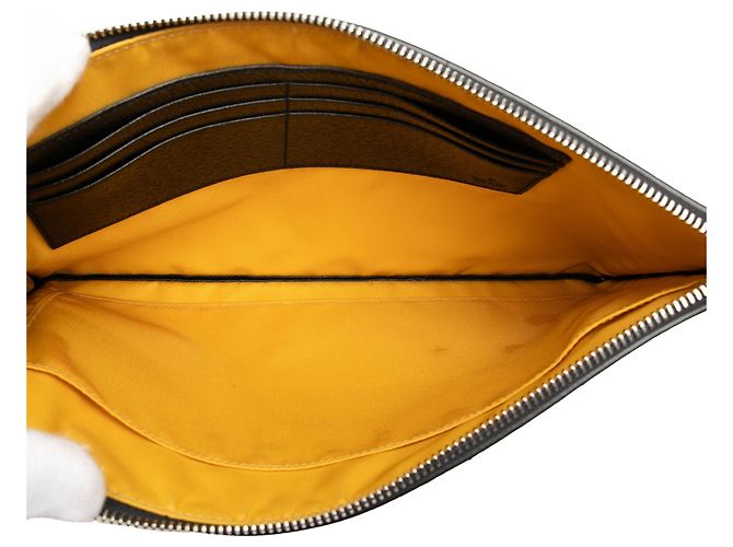 Clutch Gucci GG Nylon Off The Grid Nera Nero - vista 4