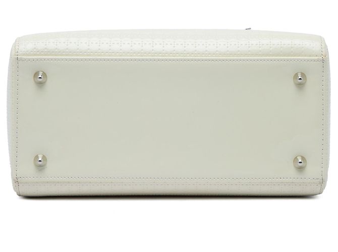 Autre Marque Borsa Lady Dior Medium in pelle verniciata Microcannage bianca Bianco - vista 3