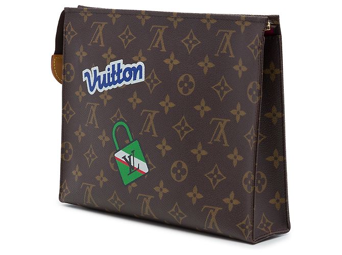 Necessaire 26 Louis Vuitton Edizione Limitata Marrone con patch Monogram e adesivi da viaggio - vista 2