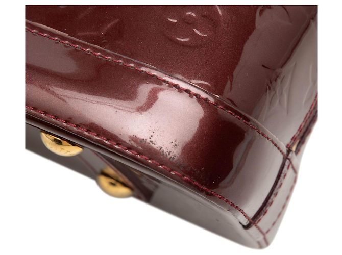 Borsa a mano Louis Vuitton Monogram Vernis Alma PM rossa Rosso - vista 6