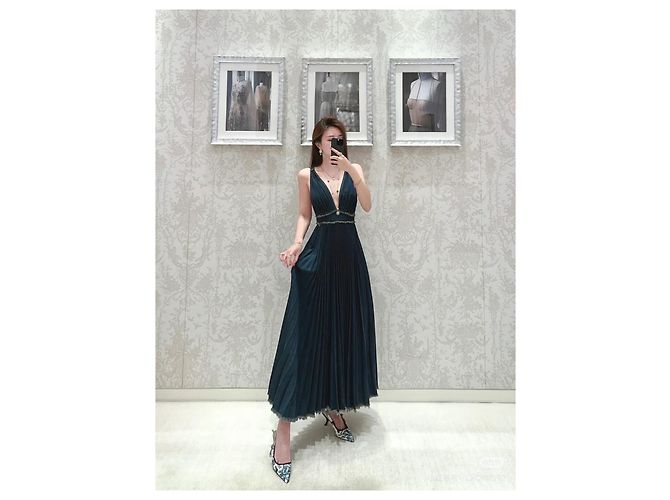 Autre Marque Dior Kleid aus schwarzem Denim plissiert Mehrfarben - Ansicht 6