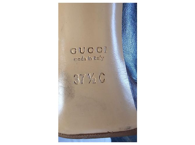 Décolleté peep-toe Gucci in pelle nera con morsetto Nero - vista 2
