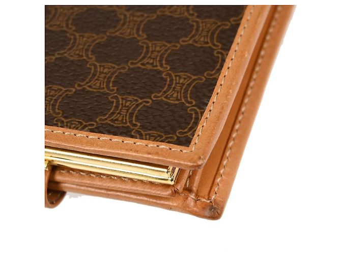 Céline Celine Bifold Triomphe Coated Canvas Compact Marrom - vista 4