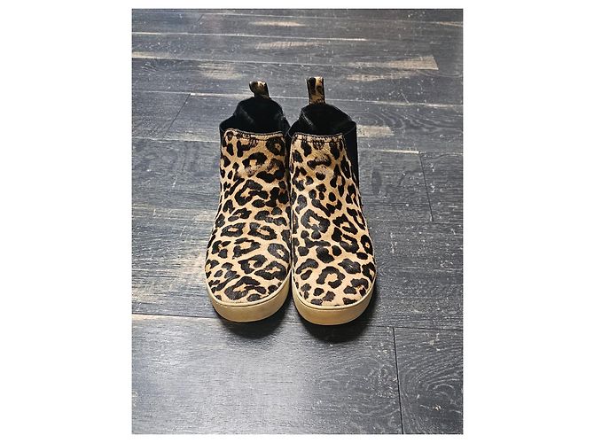 Botines Chelsea Michael Kors de pelo de becerro con estampado de leopardo - vista 7