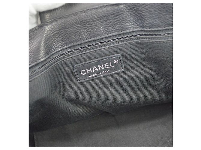Chanel Diamond Stitch Accordion Flap Quilted Calfskin Large Negro - vista 4