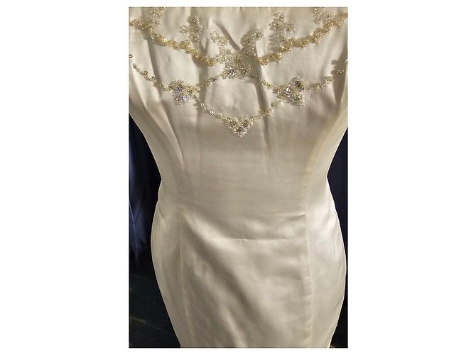 Autre Marque Helen Marina Elfenbeinfarbenes Seiden-Duchess-Kleid Weiß - Ansicht 11