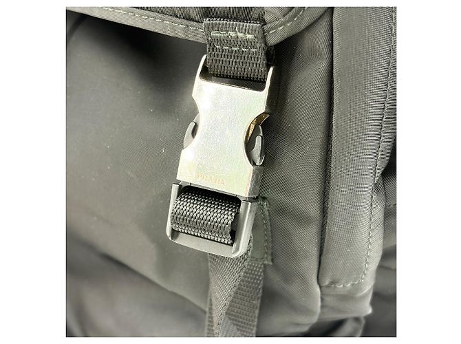 Prada Double Buckle Top Handle Tessuto Medium Preto - vista 6