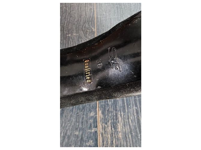 Autre Marque Sasha Fabiani Décolleté in camoscio nero con fiocco - vista 4