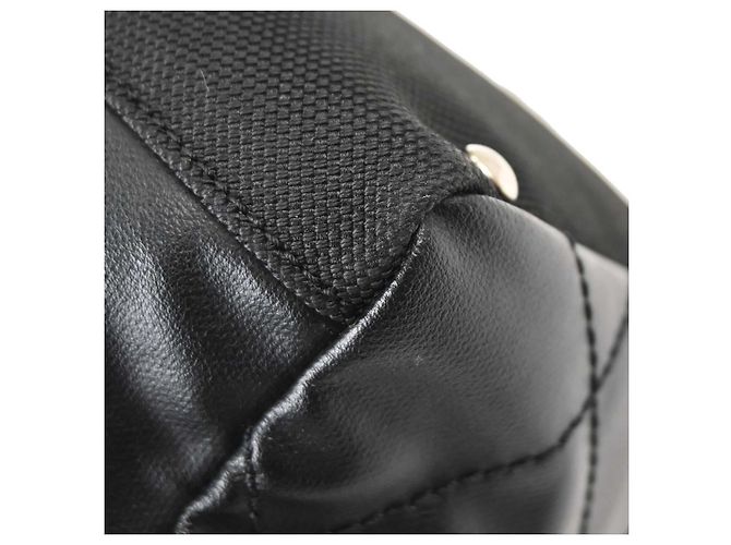 Chanel Biarritz Tote aus gestepptem beschichtetem Canvas Small Schwarz - Ansicht 7