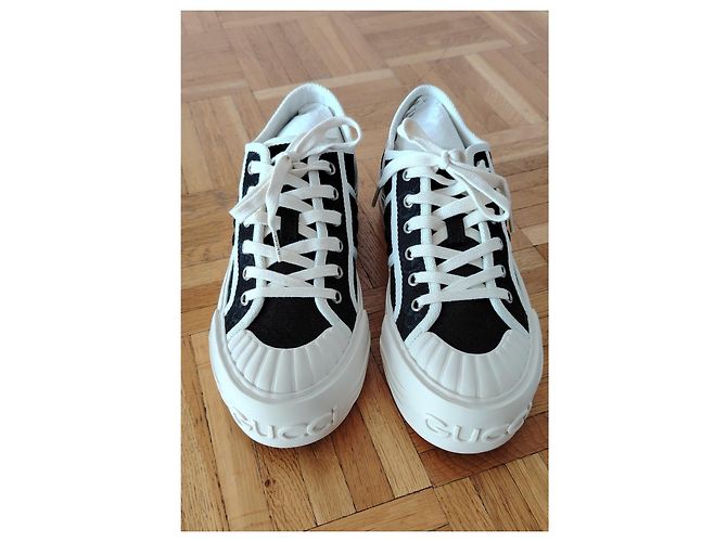 Sneaker Gucci Ancora Chunky in canvas GG nero Bianco - vista 3