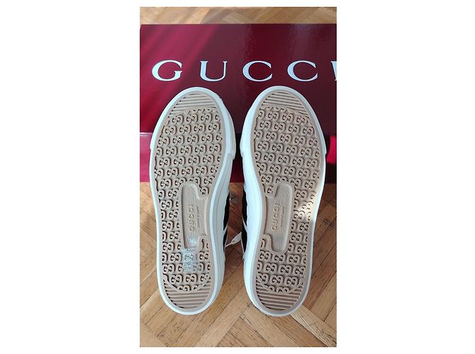 Sneaker Gucci Ancora Chunky in canvas GG nero Bianco - vista 9
