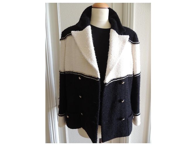 Chanel Métiers d'Art Pre-Fall 2020 Tweedjacke Bicolor Schwarz Weiß - Ansicht 3