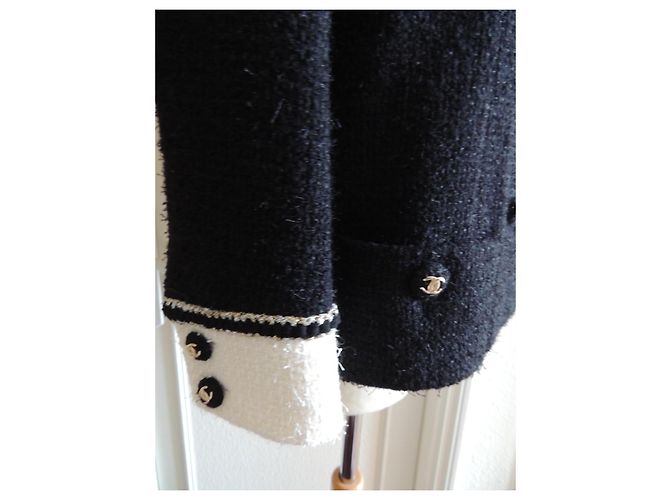 Chanel Métiers d'Art Pre-Fall 2020 Tweedjacke Bicolor Schwarz Weiß - Ansicht 5