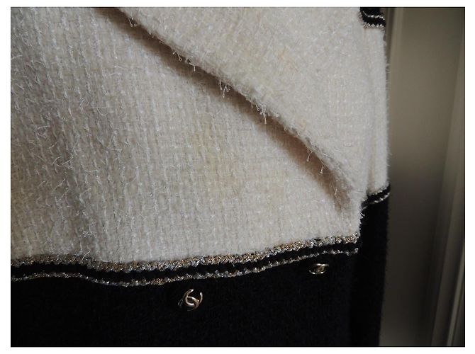 Chanel Métiers d'Art Pre-Fall 2020 Tweedjacke Bicolor Schwarz Weiß - Ansicht 7