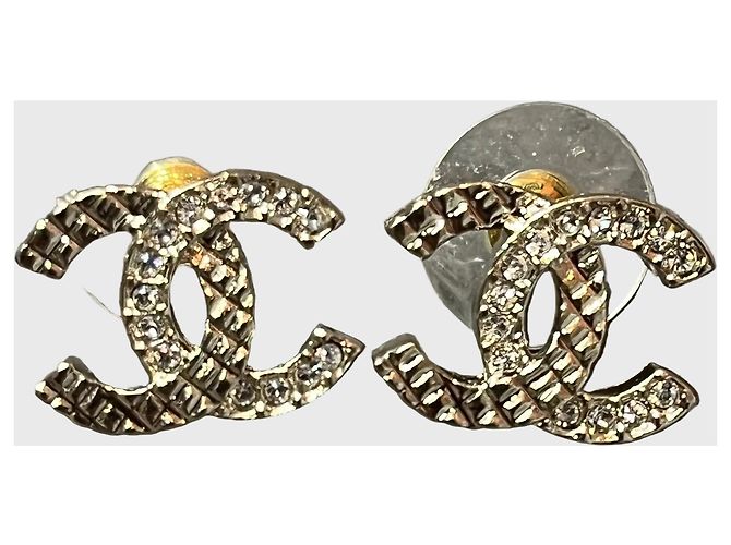 Chanel CC Ohrringe gold matelassé Golden - Ansicht 2