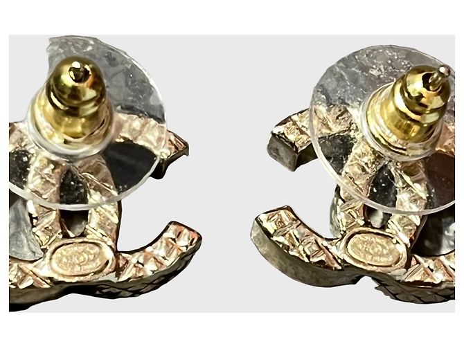Chanel CC Ohrringe gold matelassé Golden - Ansicht 4