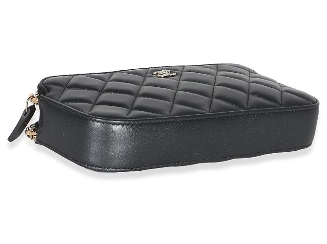 Gabrielle Portacellulare Chanel in pelle d'agnello matelassé metallizzato con perle, doppia zip e catena CC Metallico - vista 6