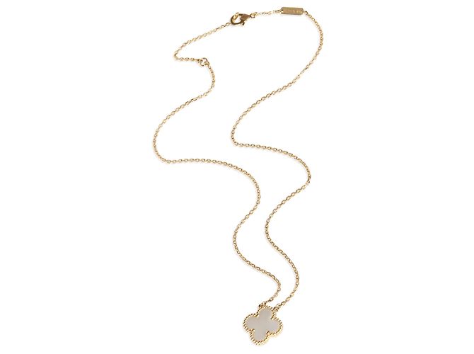 Pendente Vintage Alhambra in Oro Giallo e Madreperla Van Cleef & Arpels - vista 3