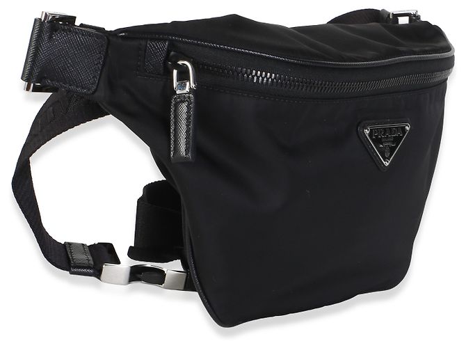 Borsello cintura Prada in Re-Nylon nero con placca logo Saffiano - vista 4