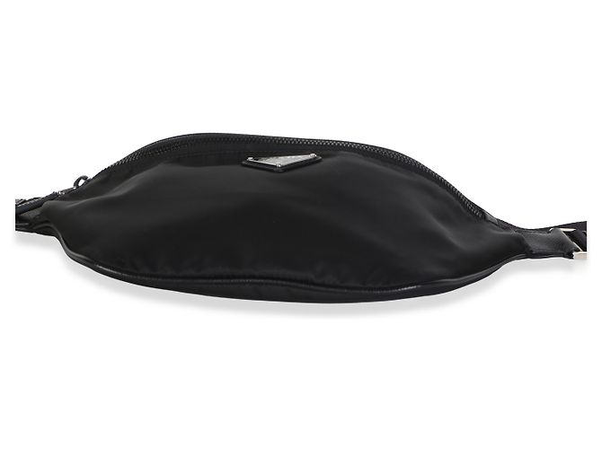 Borsello cintura Prada in Re-Nylon nero con placca logo Saffiano - vista 6