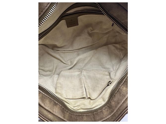 Gucci Monogram Boston Bag mit Herz-Anhänger Braun - Ansicht 16