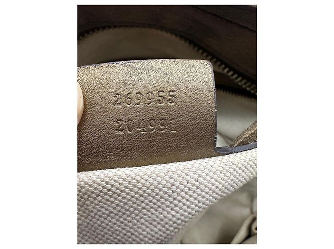 Gucci Monogram Boston Bag mit Herz-Anhänger Braun - Ansicht 18