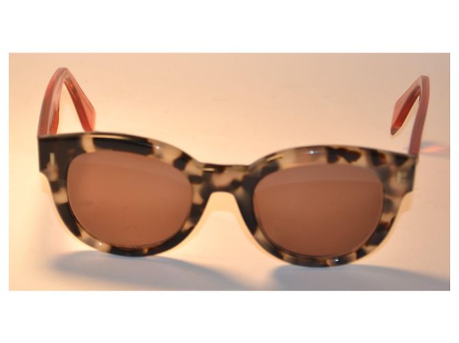 Fendi FF 0026/S Tortoise Shell Sunglasses Brown - view 2