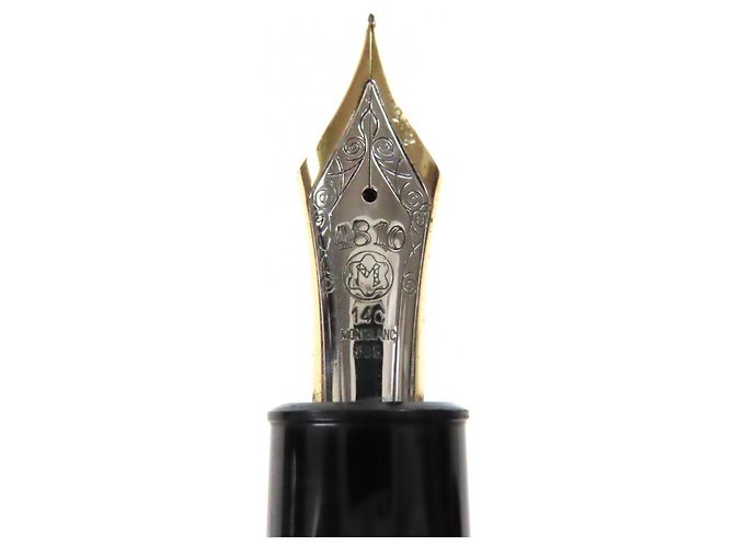 Montblanc Meisterstück 149 14K Fountain Pen Black - view 5