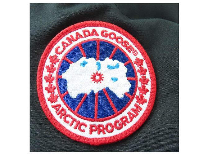 Canada Goose Mackenzie Parka Down Coat Schwarz - Ansicht 6