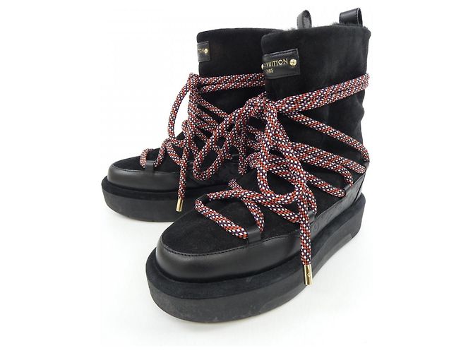 Stivaletti con plateau SKI PLATFORM Louis Vuitton Stivaletti in shearling Nero - vista 3