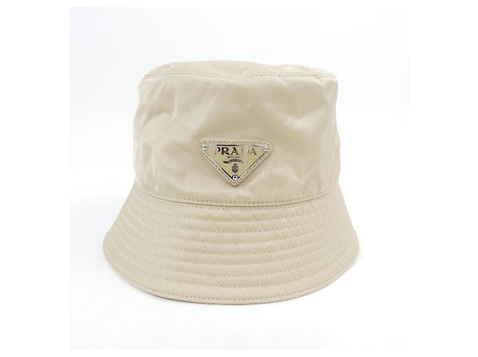 Chapeau Prada Triangle Logo Re-Nylon Beige - vue 2
