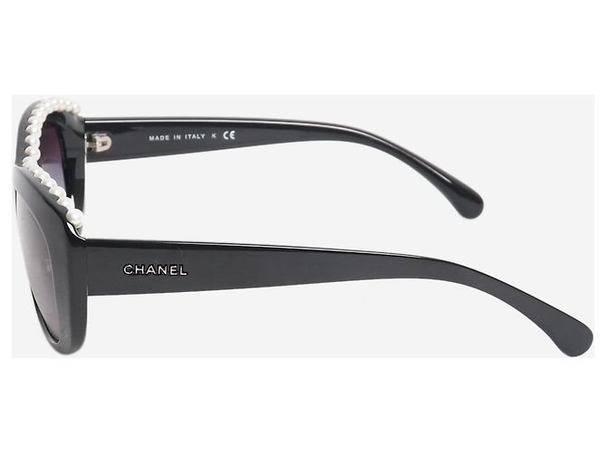 Chanel Cat-Eye-Sonnenbrille mit schwarzen Kunstperlen - Ansicht 3