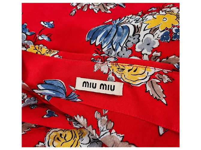 Top Miu Miu Seda Rojo Estampado Floral Blanco Roja Azul Gris Amarillo - vista 8