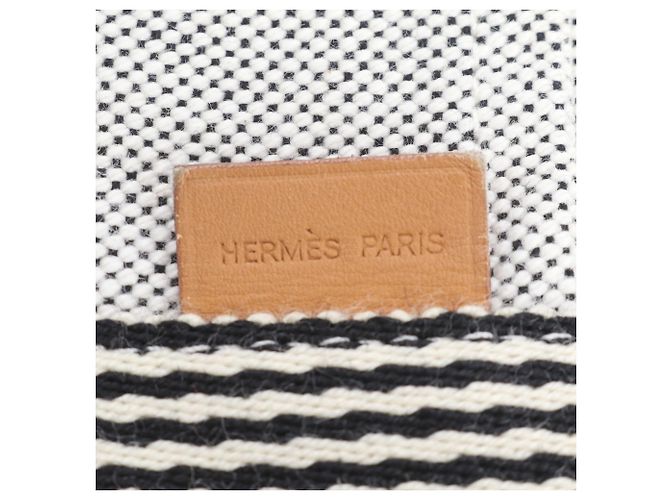 Hermès New Fourre-Tout MM Borsa Tote in Pelle Nero Bianco - vista 10