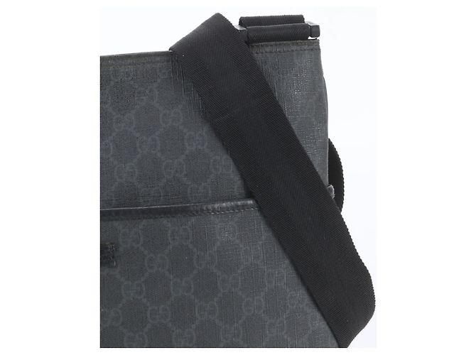 Borsa a tracolla Gucci GG Supreme in pelle Nero - vista 2