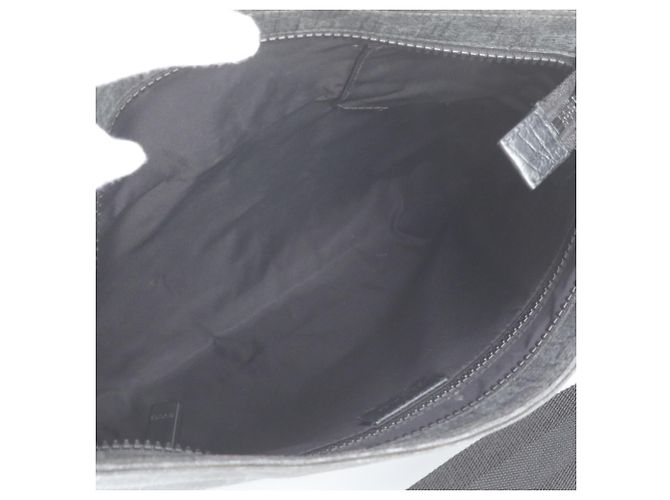 Borsa a tracolla Gucci GG Supreme in pelle Nero - vista 7