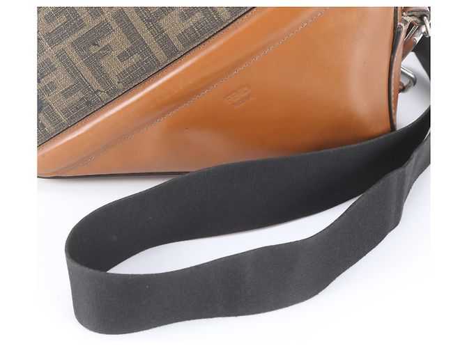Borsa a tracolla Fendi Zucca in pelle Marrone Nero - vista 2