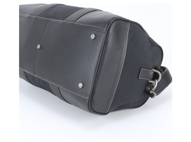 Borsa Boston 2-Way in pelle Coach Nero Blu navy - vista 5