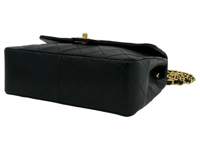 Timeless Borsa a tracolla Chanel in pelle d'agnello nera Nero - vista 8