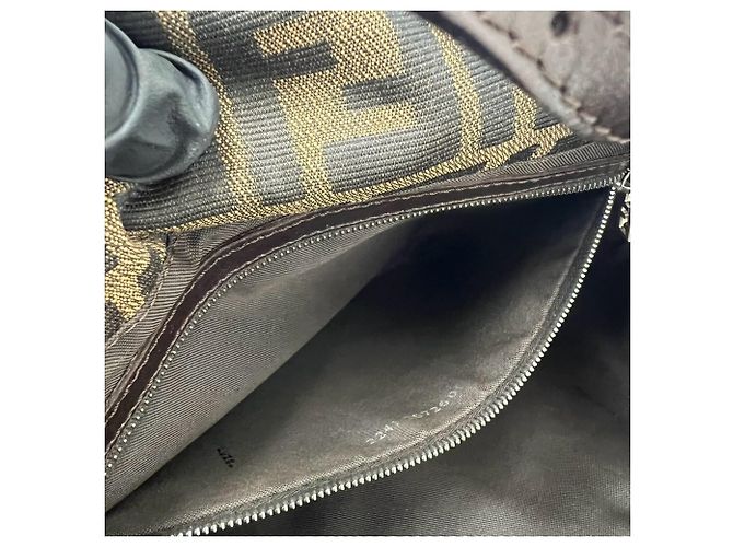 Borsa Tote Fendi Zucca FF Pattern Canvas Leather Marrone Nero - vista 10