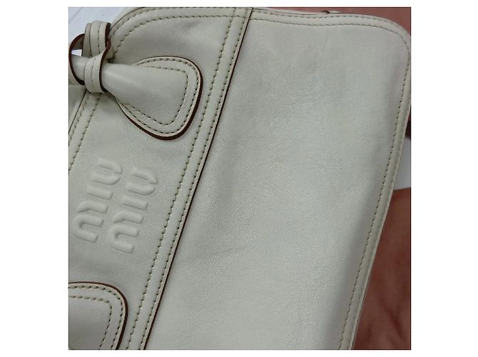Borsa a tracolla 2-Way Miu Miu Vivant in pelle Nappa Bianco - vista 13