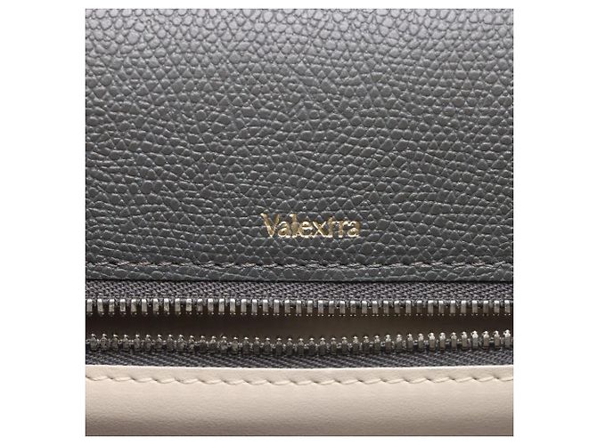 Bolsa de Ombro em Couro Valextra V-Line Marrom - vista 10