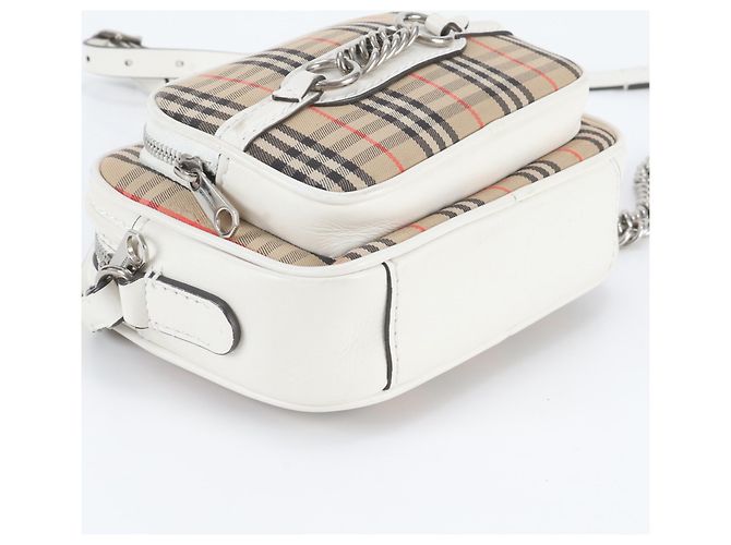 Bolsa de Ombro Burberry Nova Check em Couro e Lona Bege - vista 5