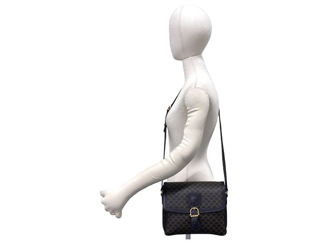 Céline Celine Vintage Macadam Blazon Pattern Triomphe Schultertasche und Beuteltasche aus Leder Braun Schwarz - Ansicht 2