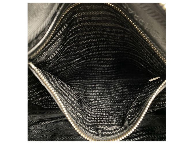 Saco Tote Prada em couro e tecido Tessuto riscado preto - vista 10