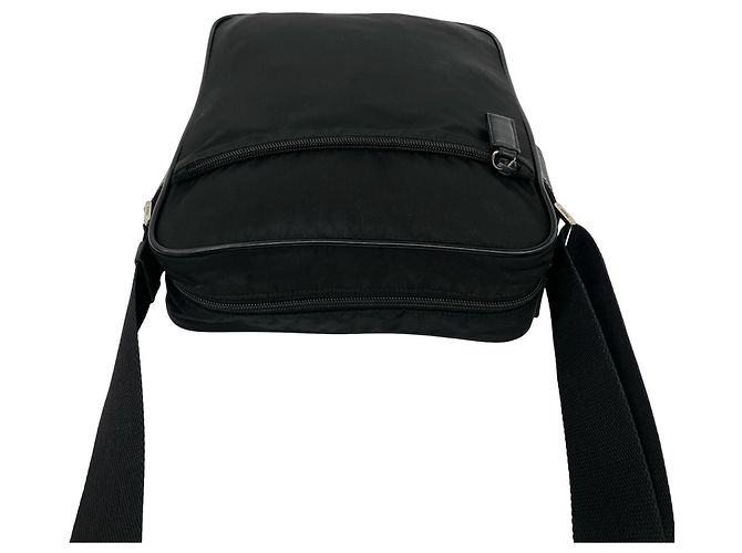 Bolso de hombro Prada en nylon Tessuto Pocono con logotipo triangular metálico Negro - vista 4