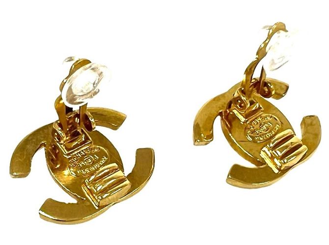 Orecchini CHANEL Vintage motivo Coco Mark Turnlock D'oro - vista 6
