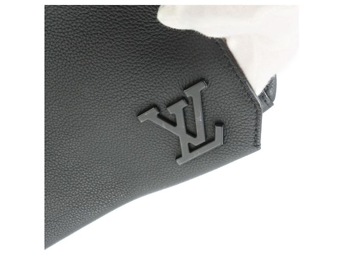 Louis Vuitton Aerogram Takeoff Schultertasche Schwarz - Ansicht 8