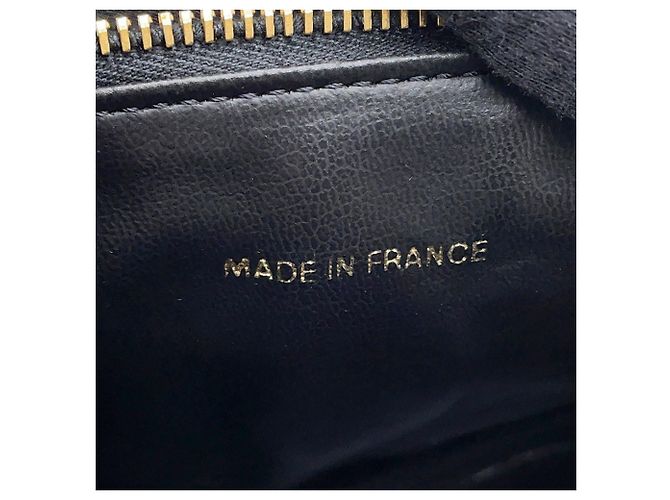 Borsa Vanity Chanel in vitello granulato nero - vista 13