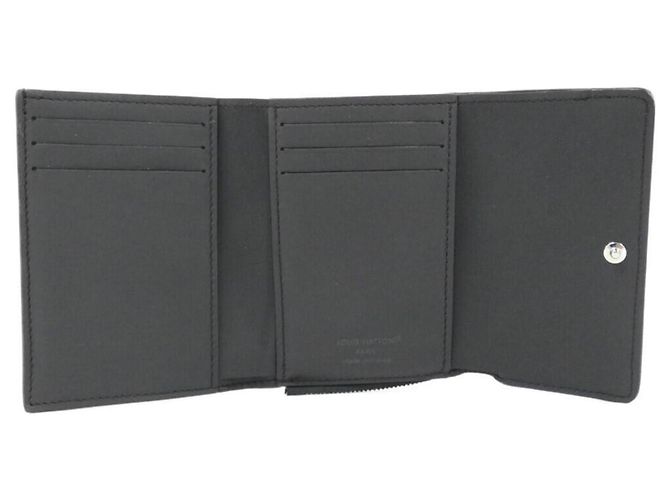 Louis Vuitton Taurillon Monogram Portefeuille Pilot Wallet Negro - vista 3